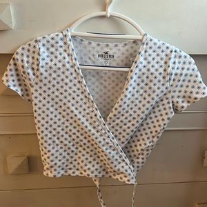 Hollister wrap-front floral tee